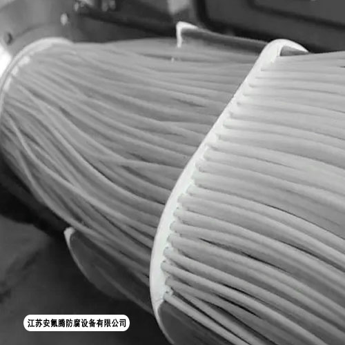 儲(chǔ)罐內(nèi)置四氟盤管換熱器