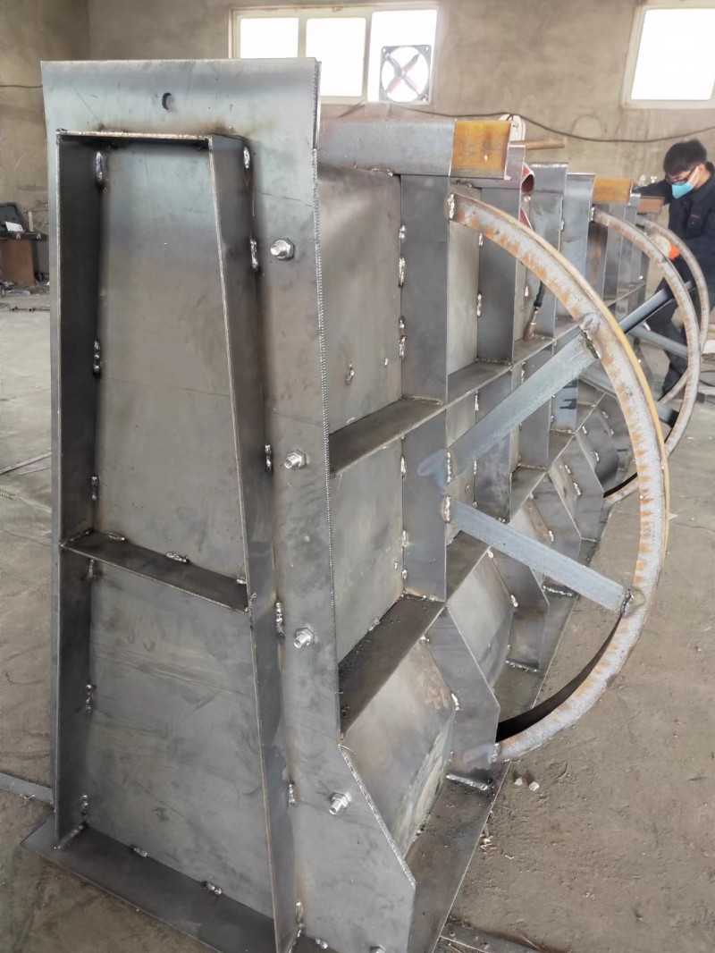 隔離墩模具的制作工藝