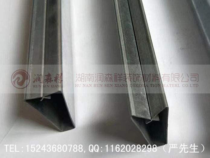 A字龍骨吊件/鍍鋅A字龍骨/A字龍骨價格/A字龍骨規(guī)格