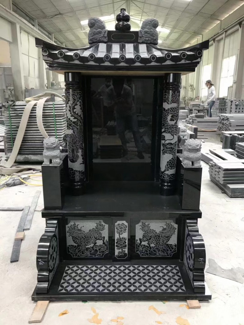 花崗巖墓碑的優(yōu)點(diǎn)