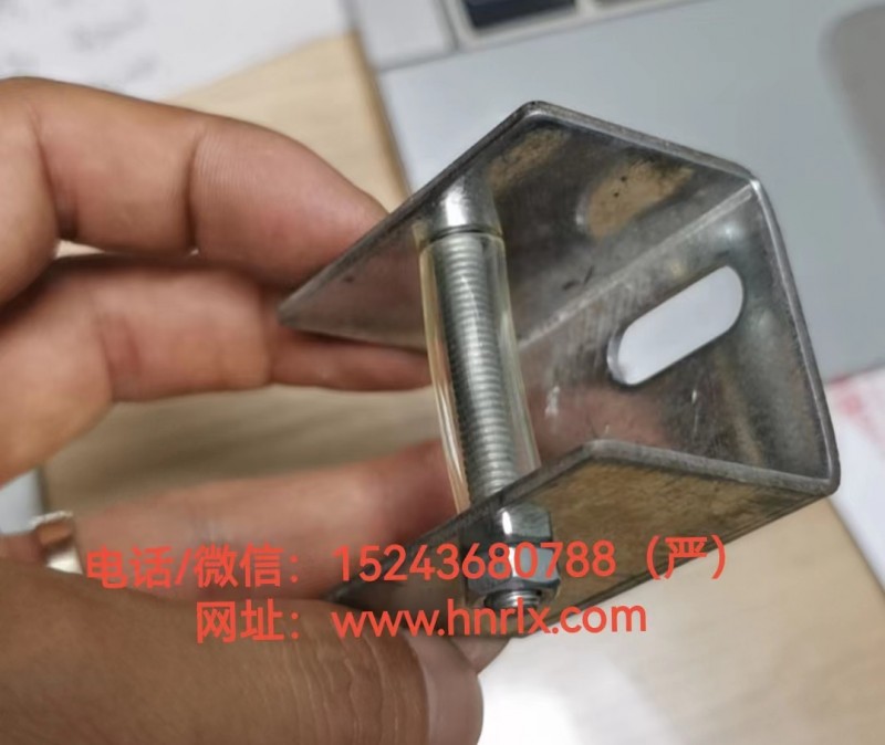 昆明Z型勾搭龍骨|A字龍骨廠|C型沖孔龍骨#昆明U型鋁板掛件